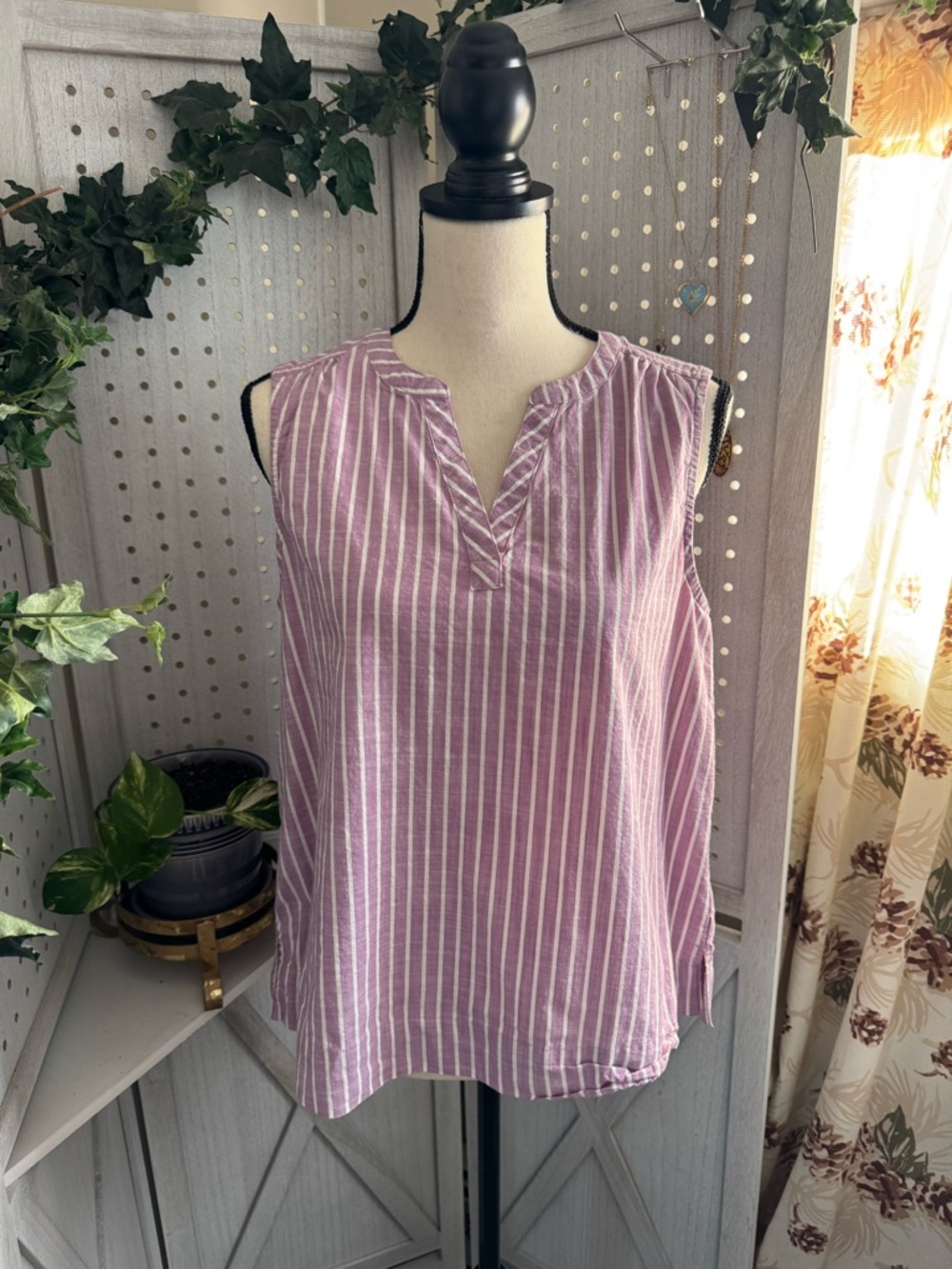 Natural Reflections Lavender and White Striped Sleeveless V-Notch Top
